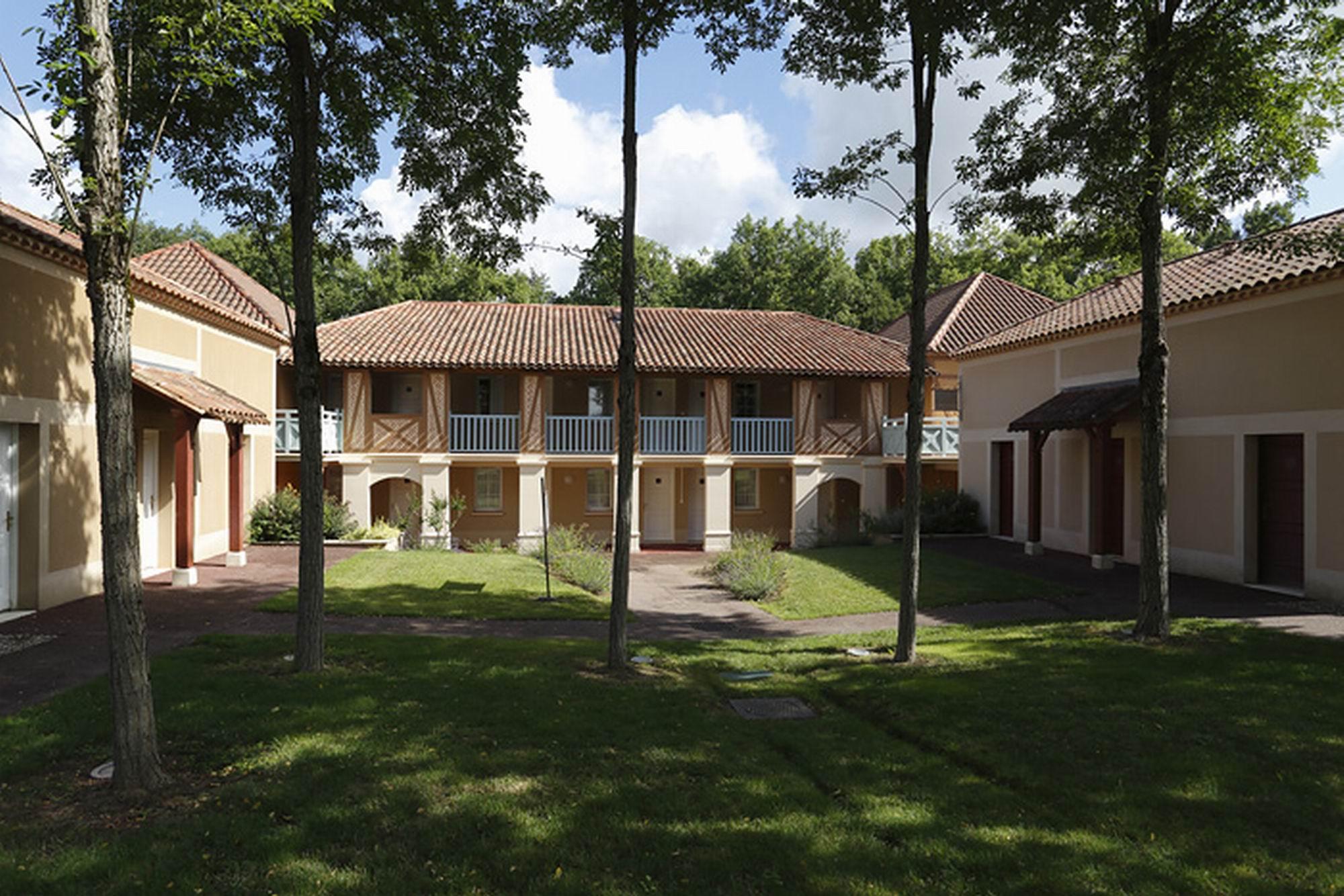 Residence Lac Mondesir Монфланкен Экстерьер фото